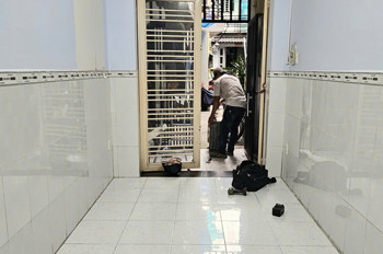 Bán Nhà Rẻ Đẹp Có 2 Tỷ Q4 Hẻm 4M